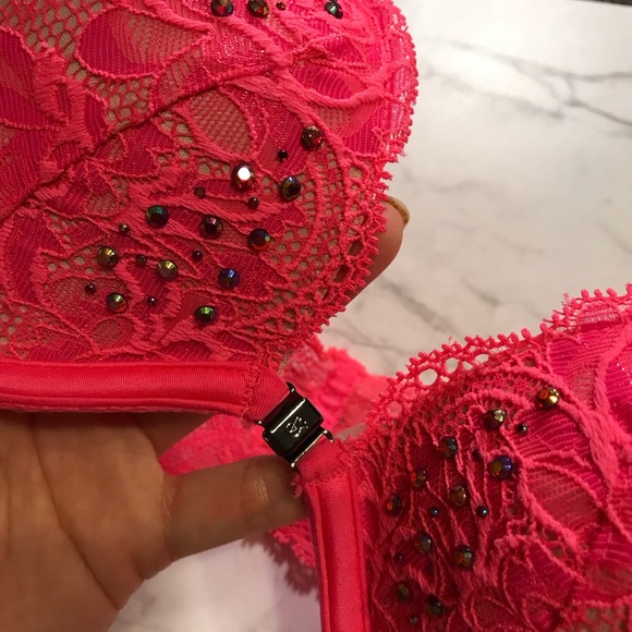 Victoria’s Secret strapless embellished bra - Picture 3 of 6